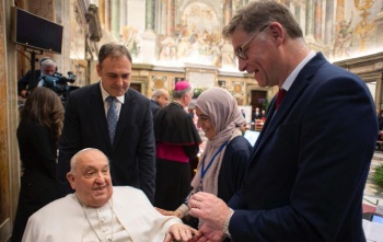 Magnus e Papa Francesco Summit.