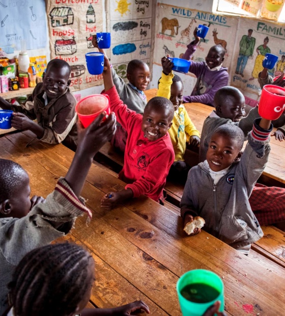 Adotta una classe di 32 bambini per un intero anno scolastico