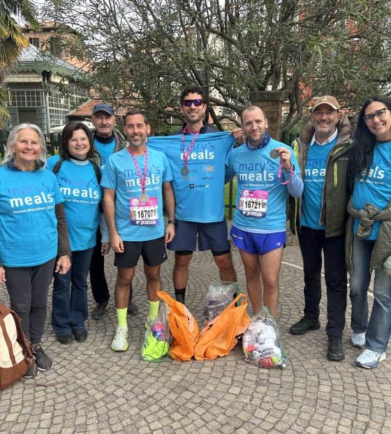 Venice Marathon 2026 runners e volontari