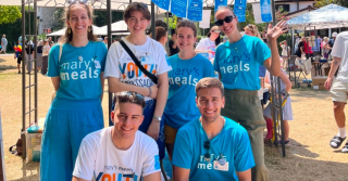 Foto Giovani volontariato